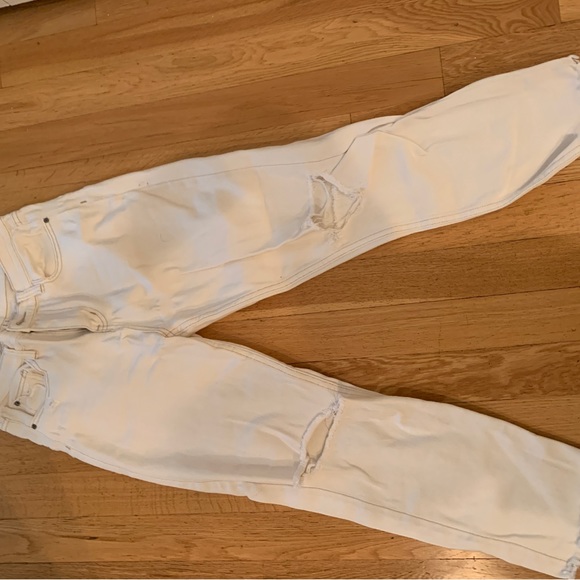 BDG Distressed High Rise Girlfriend Jeans - Picture 2 of 4